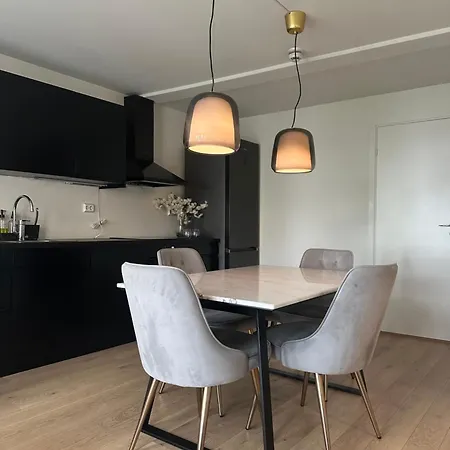 Apartment Deluxe 2 Bedroom With View And Underground Garage Stavanger