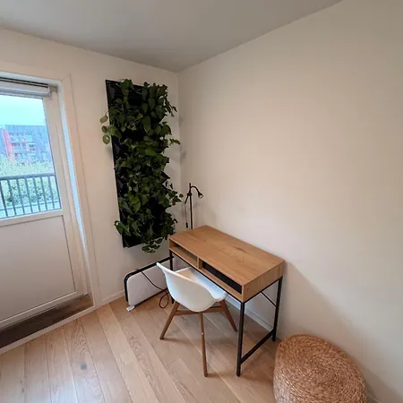 Apartment Deluxe 2 Bedroom With View And Underground Garage