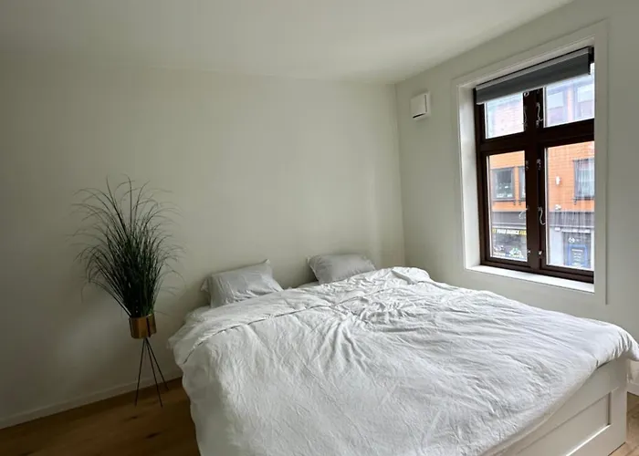 Deluxe 2 Bedroom With View And Underground Garage Apartmán