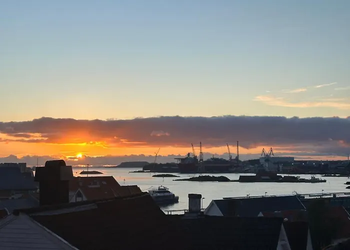 Deluxe 2 Bedroom With View And Underground Garage * Stavanger