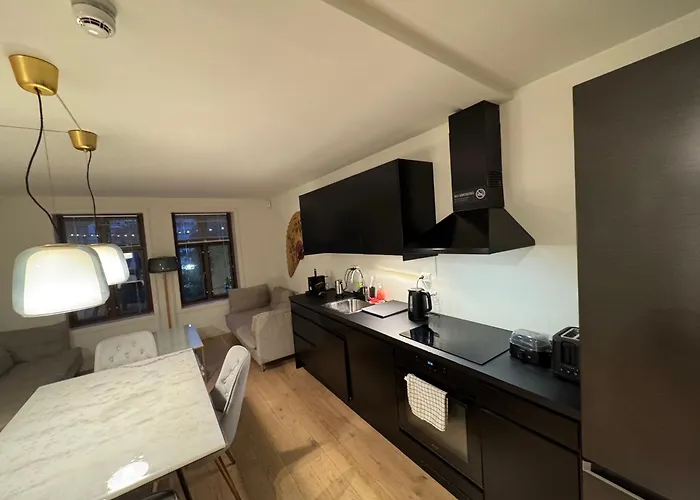 Deluxe 2 Bedroom With View And Underground Garage Apartmán *