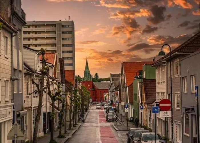 شقة Deluxe 2 Bedroom With View And Underground Garage ستافانجر